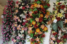 Large choix de fleurs artificielles